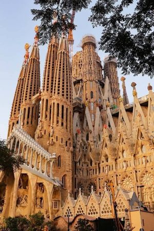 Gaudis-La-Sagrada-Familia-is-the-highlight-of-any-Barcelona-architecture-tour